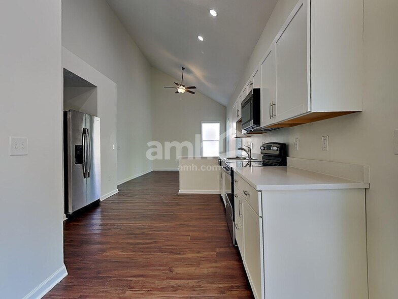 Building Photo - 54 Huntington Ave