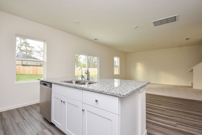 Building Photo - 3603 Admiralty Dr