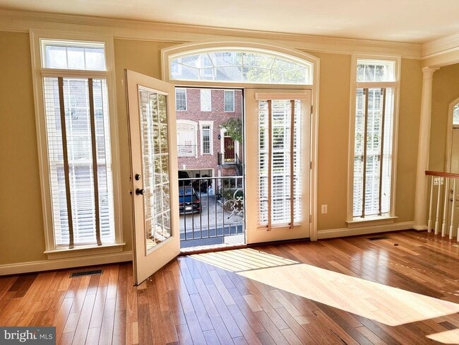 Building Photo - 6403 Velliety Ln