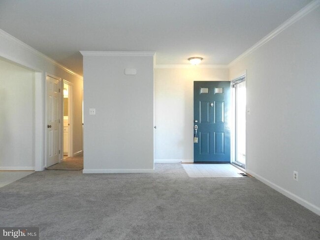 Building Photo - 206 Gerber Dr