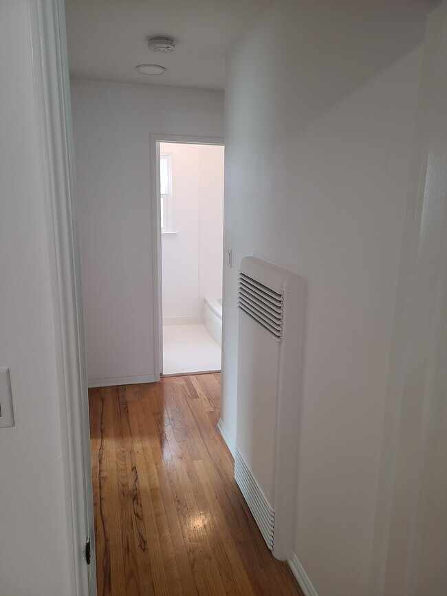 Hall way from Bedrooms to Bathroom - 8377 Dunbarton Ave