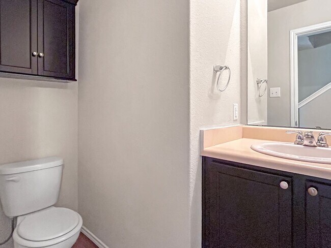 Building Photo - 5BR in Wildhorse | Great Layout + Greenbelt Views