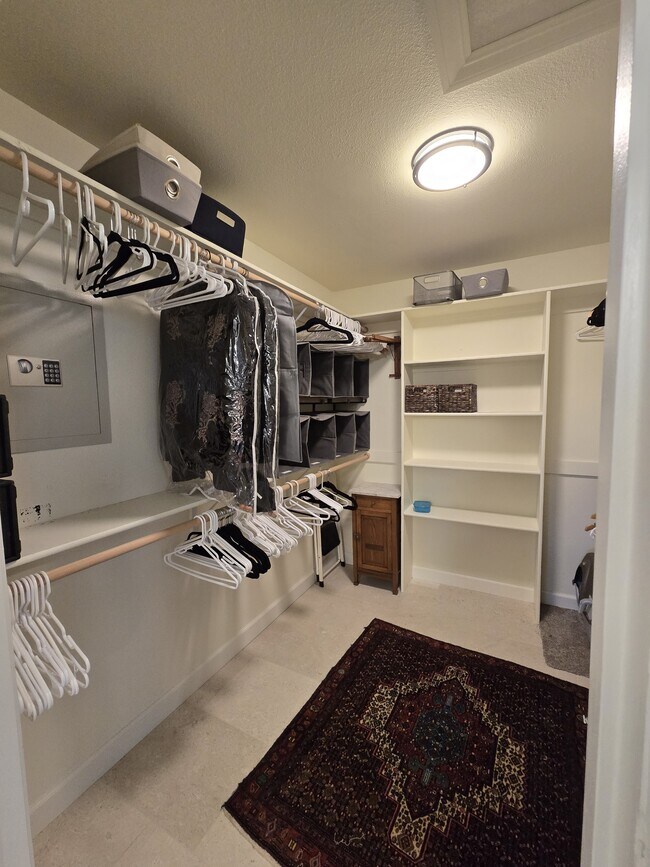 Building Photo - 4055 Sleeping Indian Ln