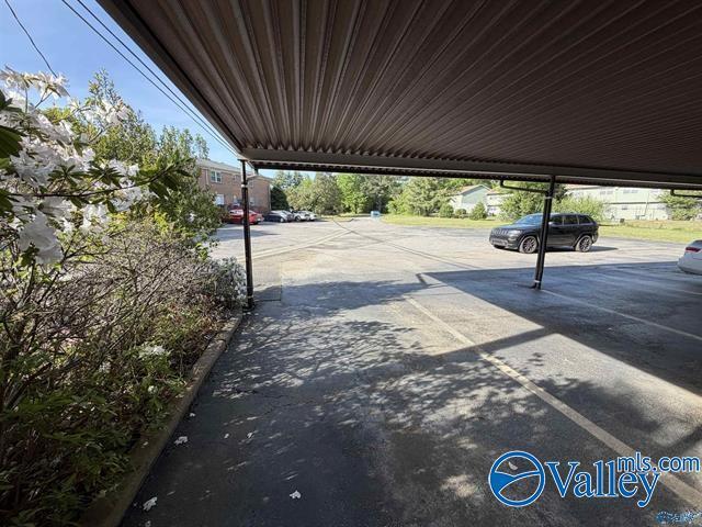Building Photo - 1208 SE Willowbrook Dr