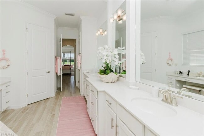 Building Photo - 6075 Artisan Ct