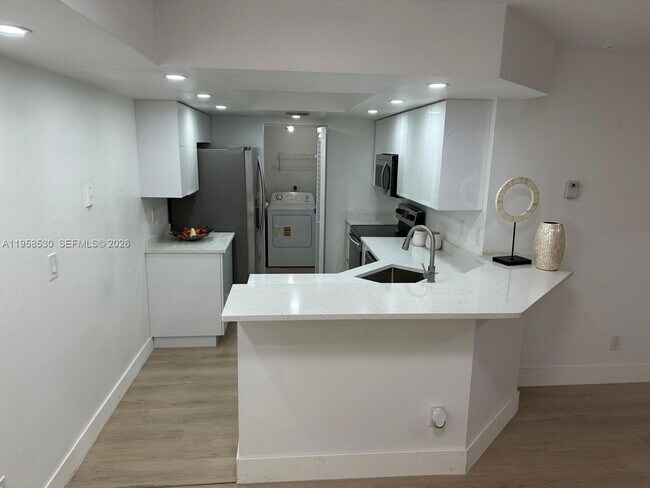 Building Photo - 9166 W Atlantic Blvd