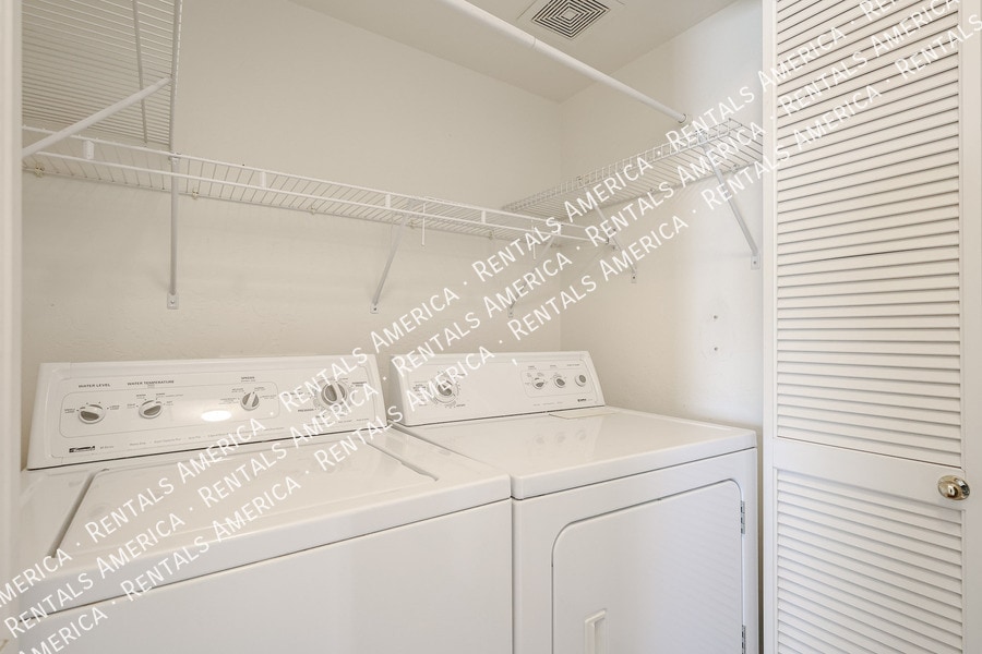Building Photo - 6730 E Hermosa Vista Dr