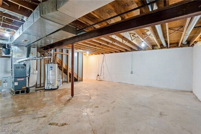 Building Photo - 3 BD/ 1.5BA Home for Rent- Cleveland- FIRST MONTH RENT 1/2 OFF!