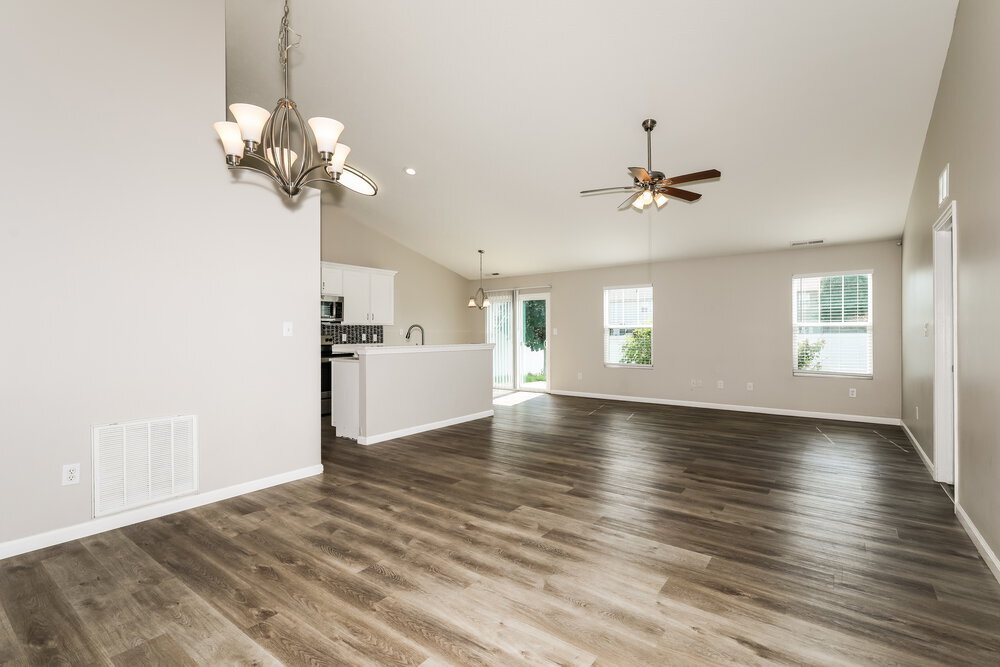 Building Photo - 4557 Walcott Dr