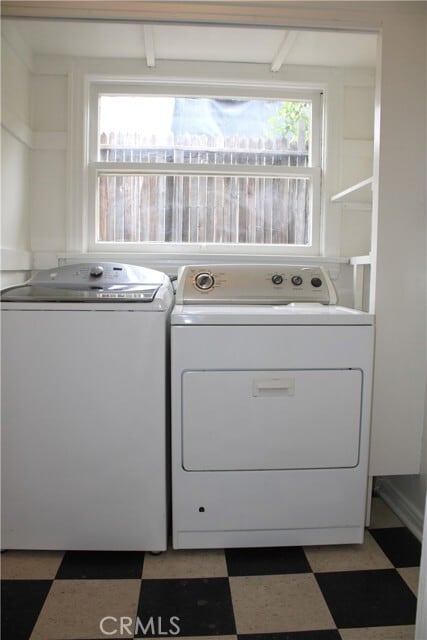 Building Photo - 1848 Temple Ave