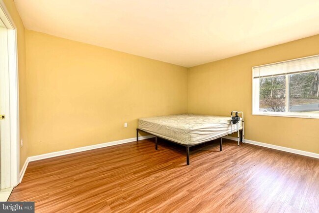 Building Photo - 1403 Northgate Square