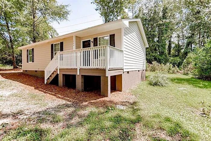 Building Photo - 1544 Holland Ave