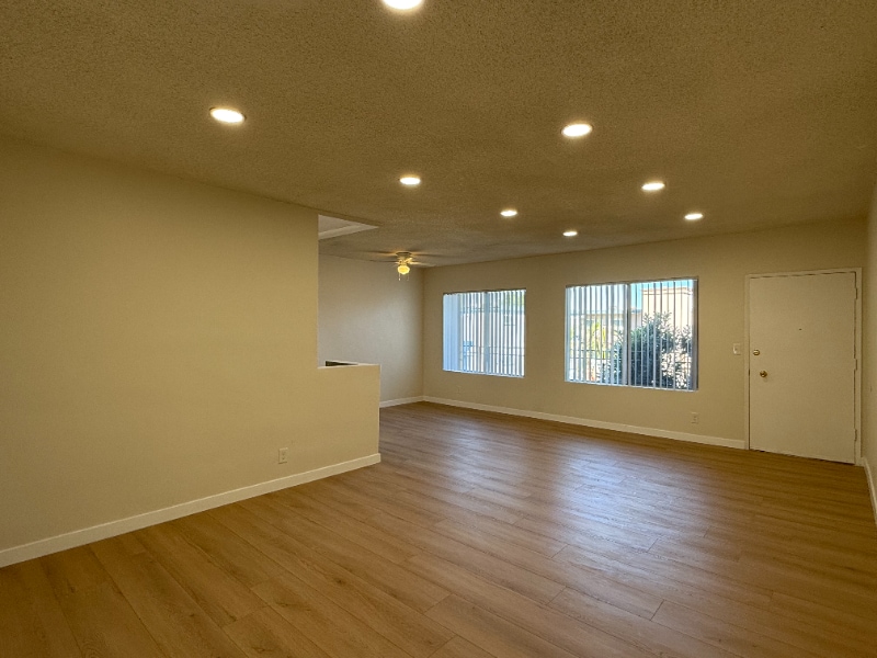 Building Photo - 6039 Whitsett Ave