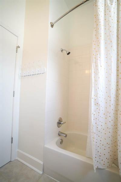 Building Photo - 384 Ralph McGill Blvd NE