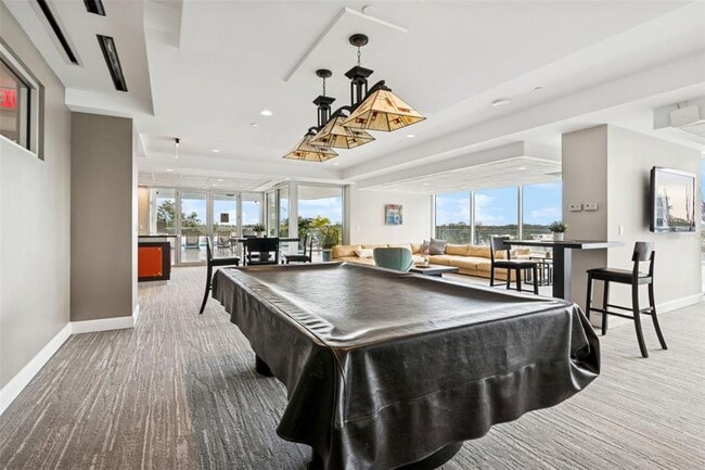 Building Photo - 101 S Eola Dr