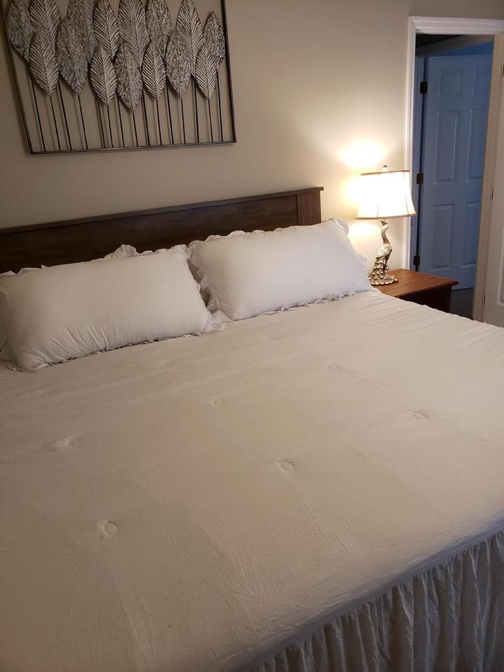 Building Photo - 83 Hannah Rd