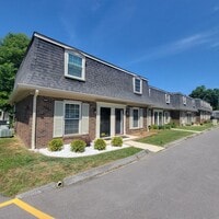 Building Photo - 2/1.5- Furnished- Short Term Available- Cookeville