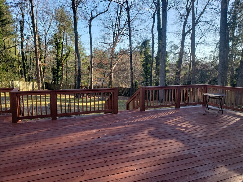 Back Deck (Newly painted and Winter View) - 28 White Pine Dr