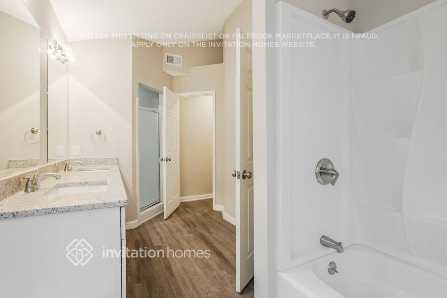 Building Photo - 4782 Terrace Green Trce