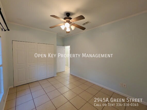 Building Photo - 2945 Green St