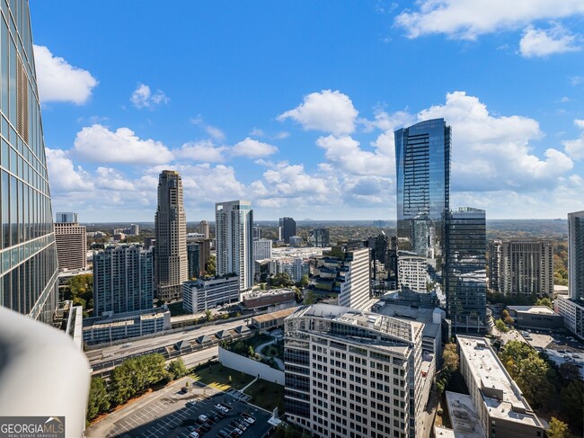 Building Photo - 3338 Peachtree St NE