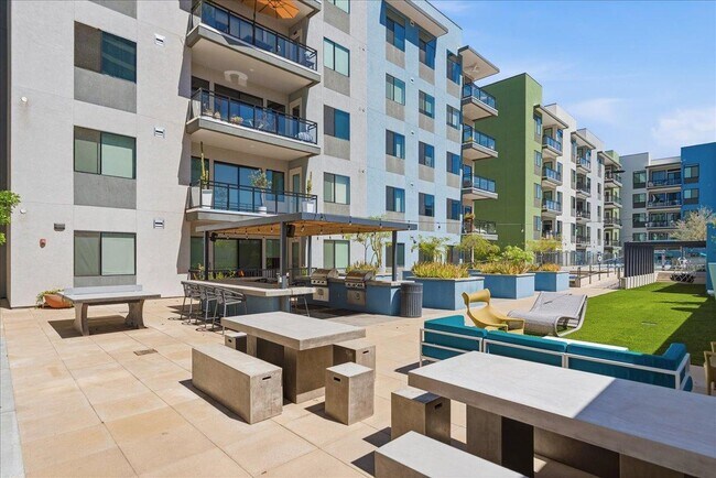 Building Photo - 3131 N Central Ave