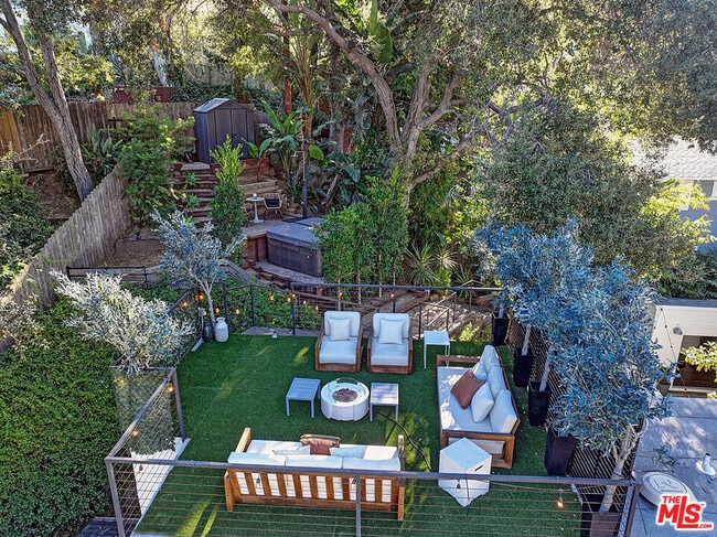 Building Photo - 8326 Ridpath Dr