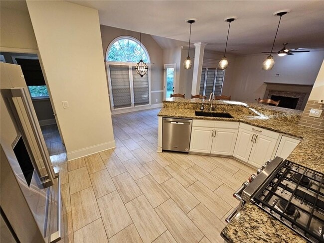 Building Photo - 11640 Vista Forest Dr