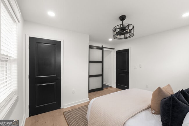 Building Photo - 1180 Fleming St