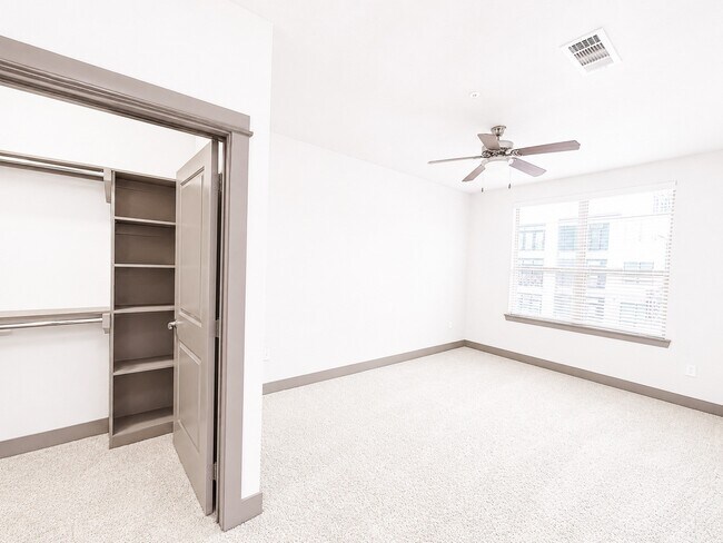 Building Photo - 2910 Milam St