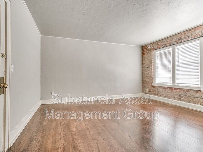 Building Photo - 429 NW 11th St