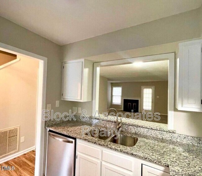 Building Photo - 6221 Tributary Dr