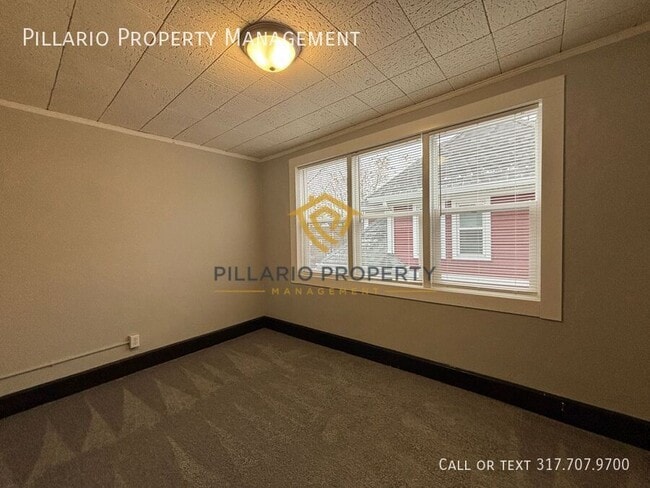 Building Photo - 3625 N Kenwood Ave