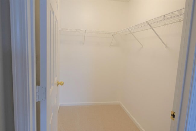 Building Photo - 205 Pelham Square Way