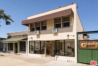 Building Photo - 5516 1/2 Cahuenga Blvd