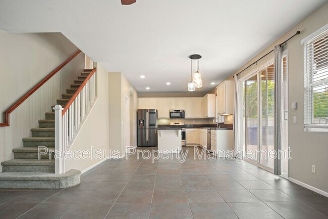 Building Photo - 2809 Red Rock Canyon Rd