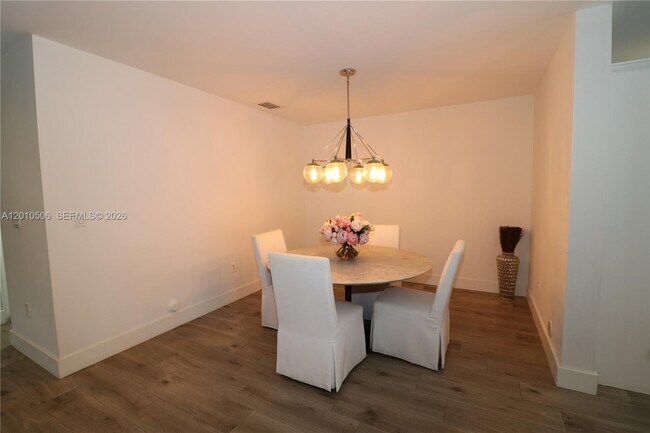 Building Photo - 7961 SW 110th Ter