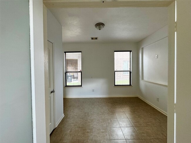 Building Photo - 7540 Connemara Dr