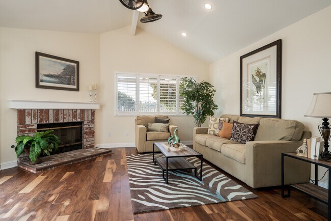 Building Photo - 4483 Salisbury Dr