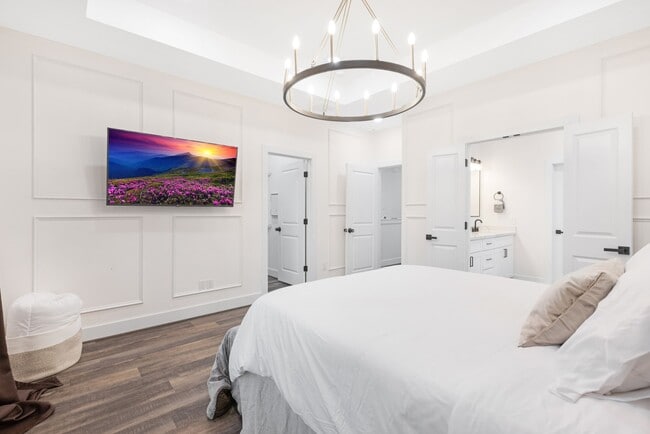 Building Photo - 907 Pollard St