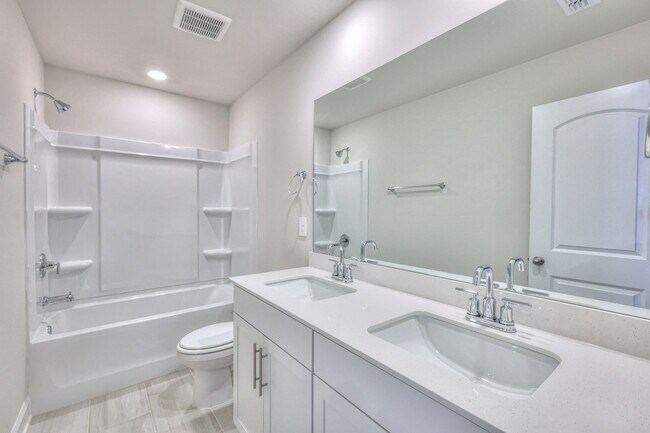 Building Photo - 1263 Bluffton Cir