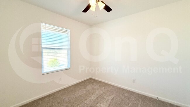 Building Photo - 14515 S Vera Cruz Rd