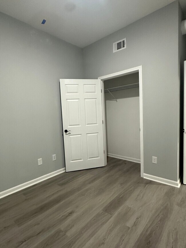 Building Photo - 776 Baconsfield Dr