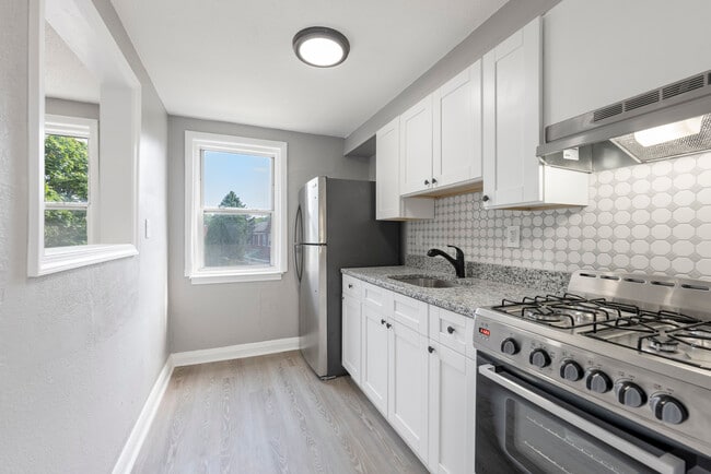 Building Photo - Burlieth Ridge Apartments