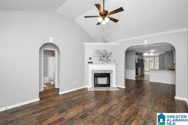 Building Photo - 106 Hidden Creek Cove