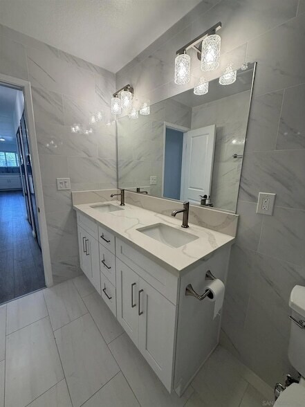 Building Photo - 7934 Camino Huerta