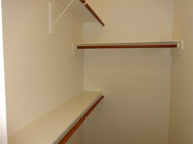 Building Photo - 7507 Pheasant Grove Dr