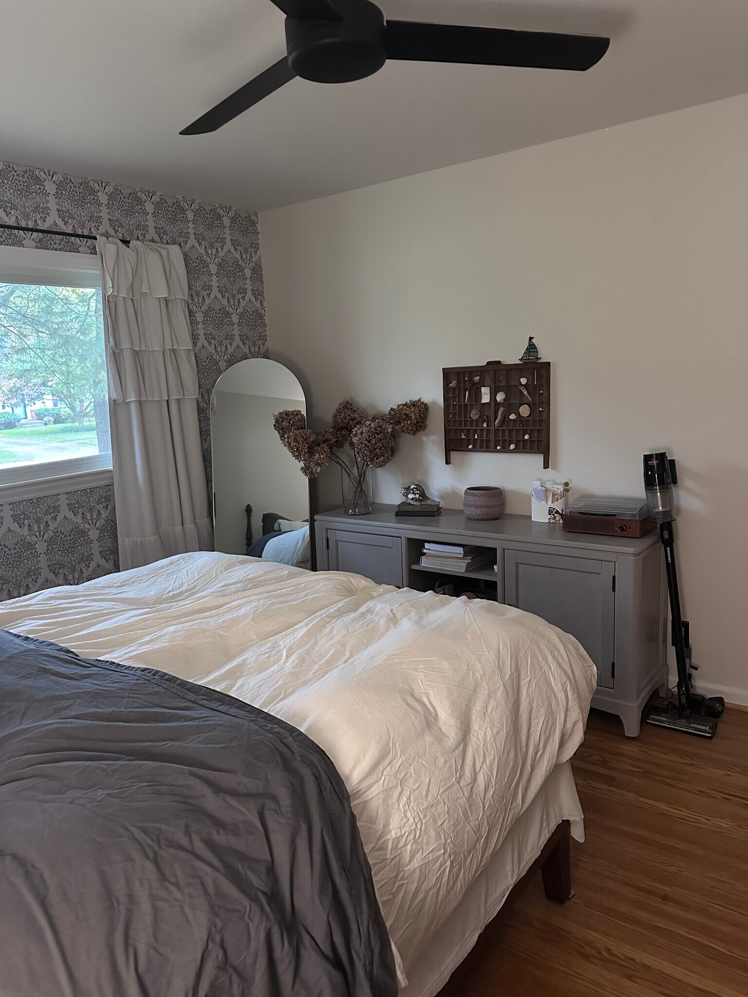 Building Photo - 2519 Ashbrook Ave