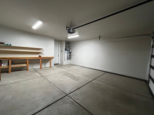 Building Photo - ADORABLE HOME IN BRIO FOR RENT!