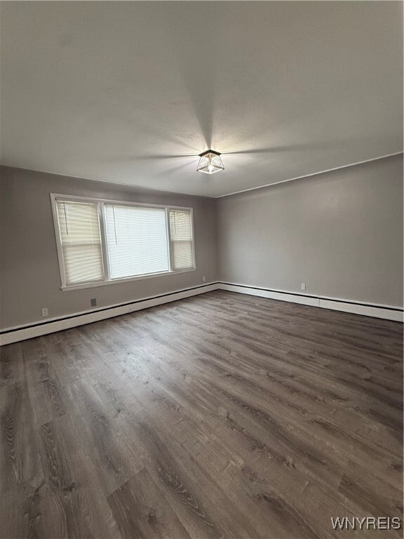 Building Photo - 3422 Raymond Dr